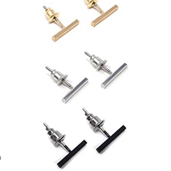 Jewelry - HP 🎉 T Bar Earrings